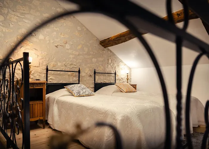 Ets Capmasil - 1920 3* Virac